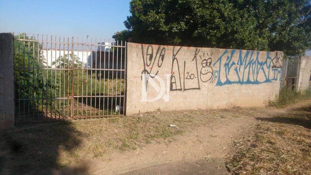 Terreno à venda no Vila Ianni: 