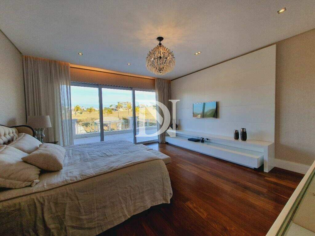 Casa em condomínio à venda no Condomínio Terras de São José II: 