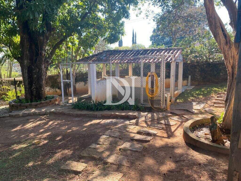 Casa em condomínio à venda no Condomínio Mangueiras de Itu: 