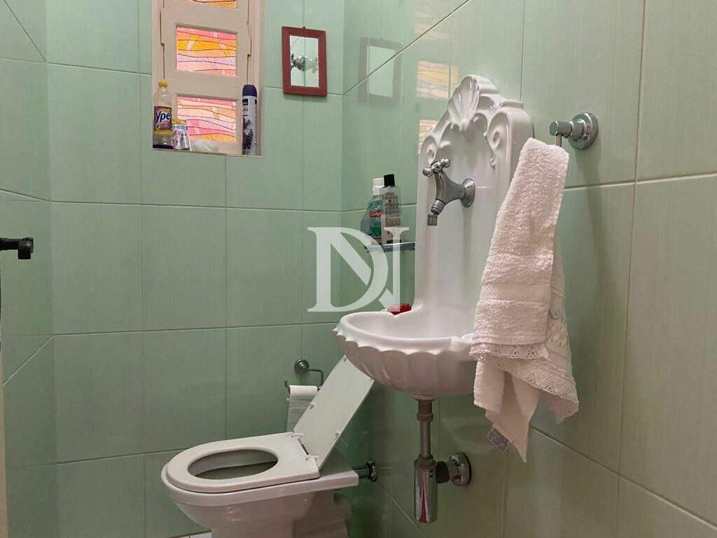 Casa em condomínio à venda no Condomínio Mangueiras de Itu: 