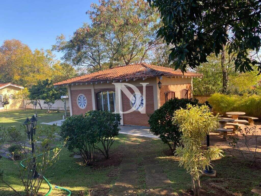 Casa em condomínio à venda no Condomínio Mangueiras de Itu: 