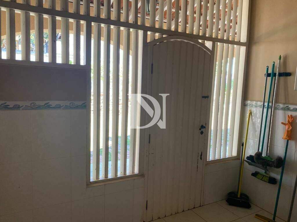 Casa em condomínio à venda no Condomínio Mangueiras de Itu: 