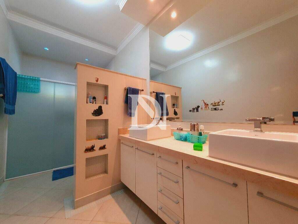 Casa em condomínio à venda no Condomínio Zuleika Jabour: 