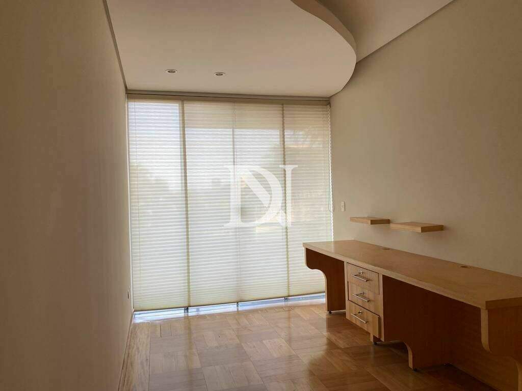 Casa em condomínio à venda no Jardim Theodora: 