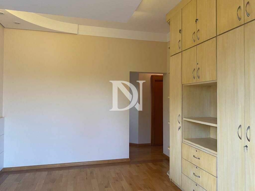 Casa em condomínio à venda no Jardim Theodora: 