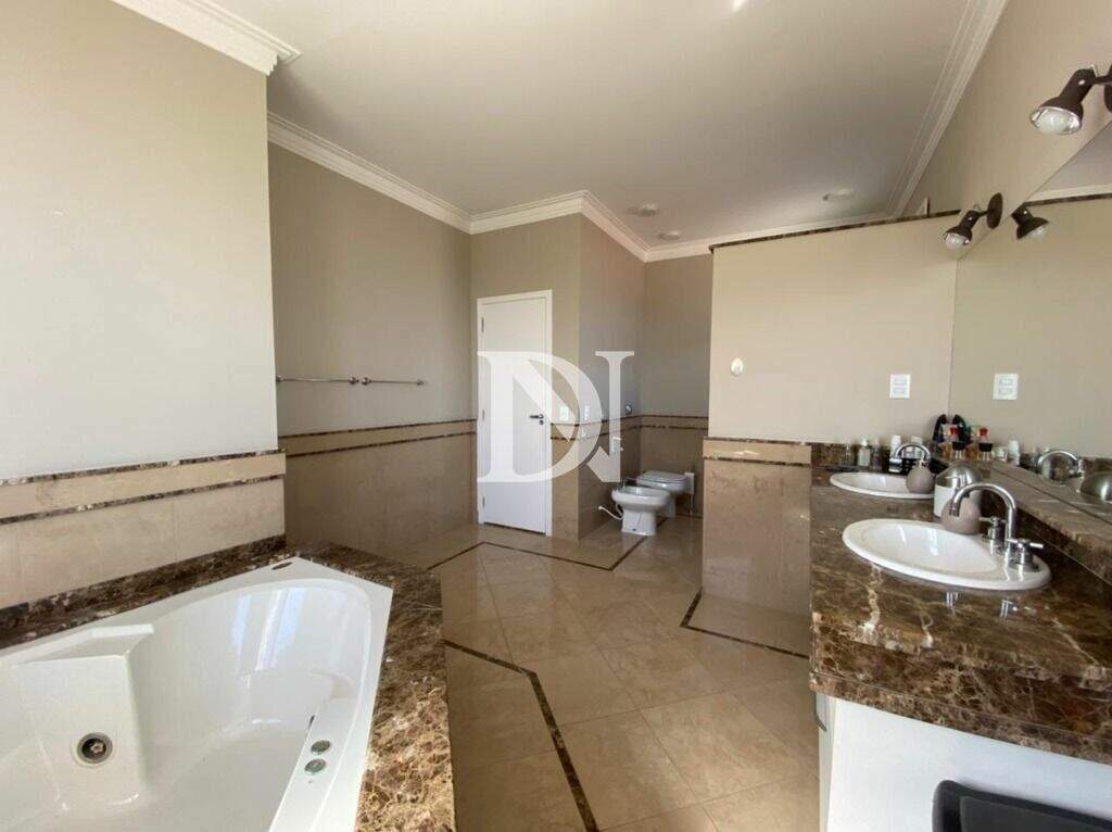 Casa em condomínio à venda no Jardim Theodora: 