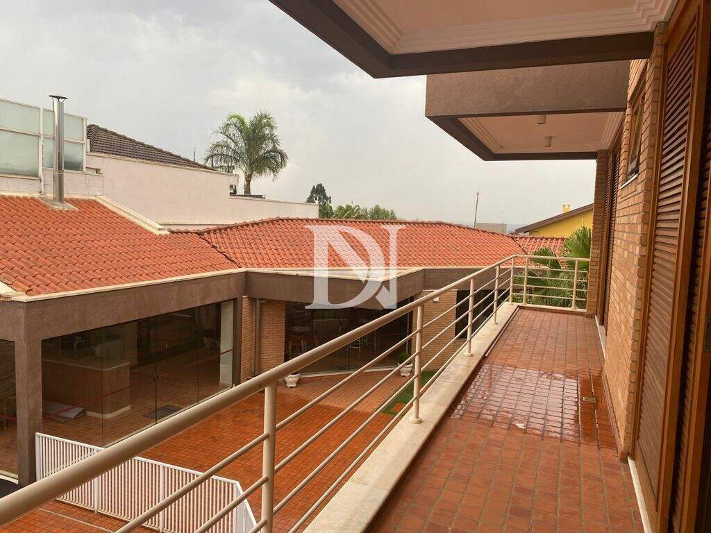 Casa em condomínio à venda no Jardim Theodora: 