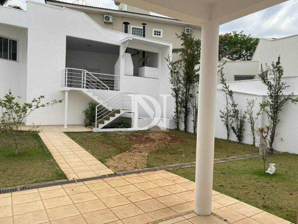 Casa em condomínio à venda no Jardim Theodora: 