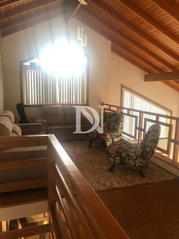 Casa em condomínio à venda no Condomínio Campos de Santo Antônio: 