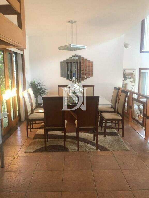 Casa em condomínio à venda no Condomínio Campos de Santo Antônio: 