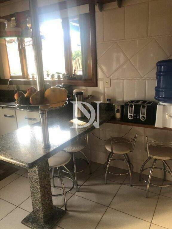 Casa em condomínio à venda no Condomínio Campos de Santo Antônio: 