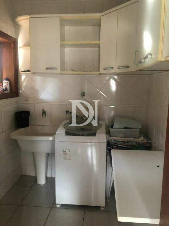 Casa em condomínio à venda no Condomínio Campos de Santo Antônio: 