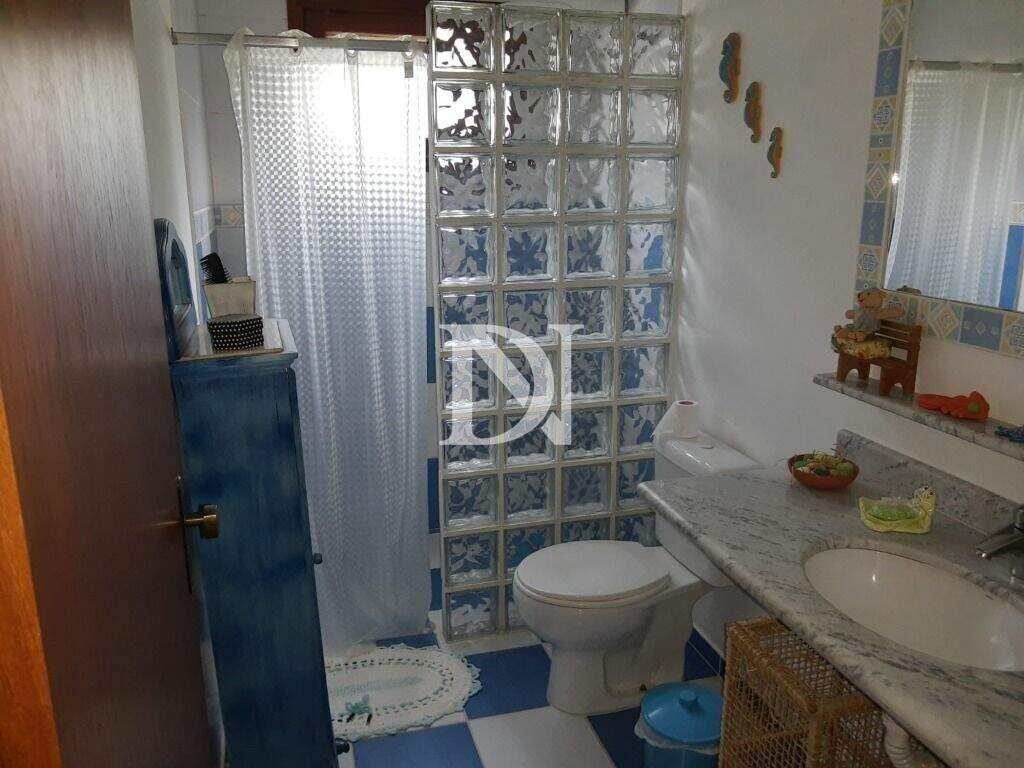 Casa em condomínio à venda no Condomínio Campos de Santo Antônio: 