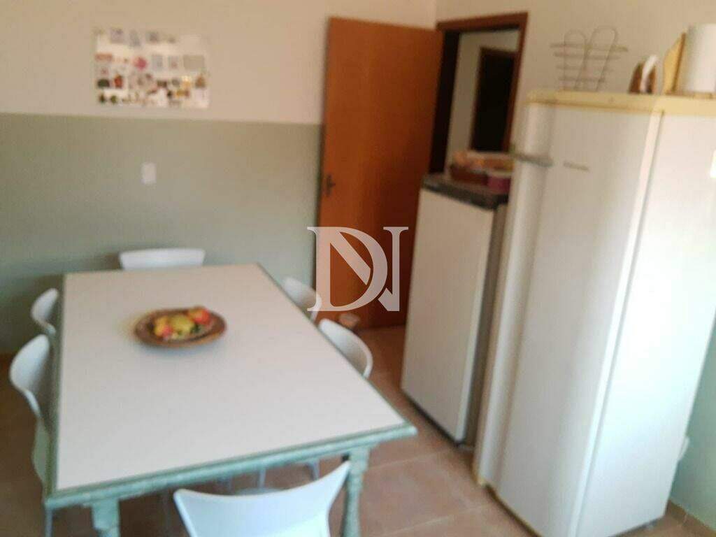 Casa em condomínio à venda no Condomínio Campos de Santo Antônio: 