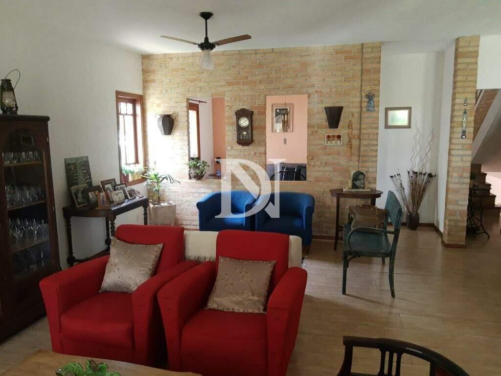 Casa em condomínio à venda no Condomínio Campos de Santo Antônio: 