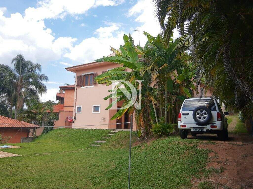 Casa em condomínio à venda no Condomínio Campos de Santo Antônio: 