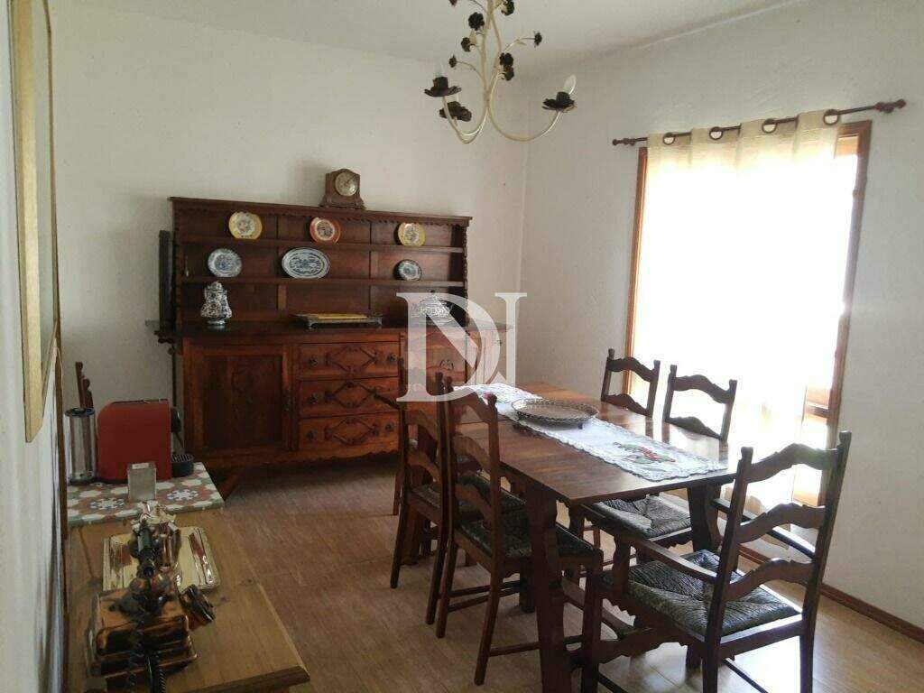 Casa em condomínio à venda no Condomínio Campos de Santo Antônio: 