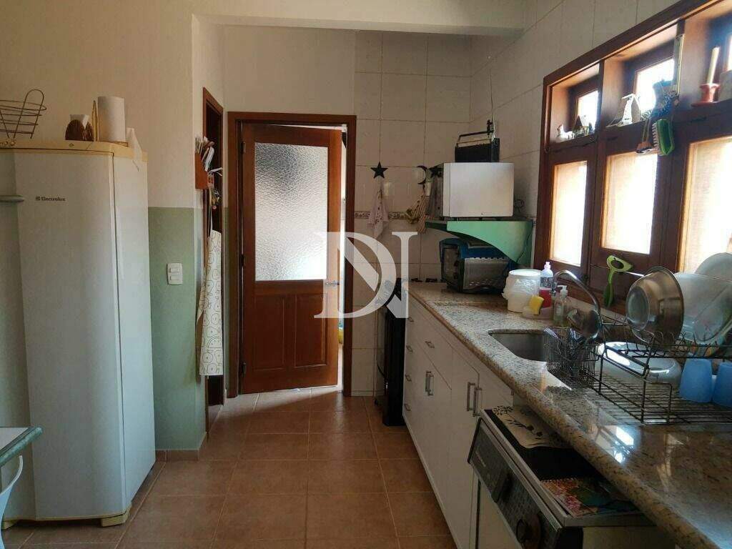 Casa em condomínio à venda no Condomínio Campos de Santo Antônio: 