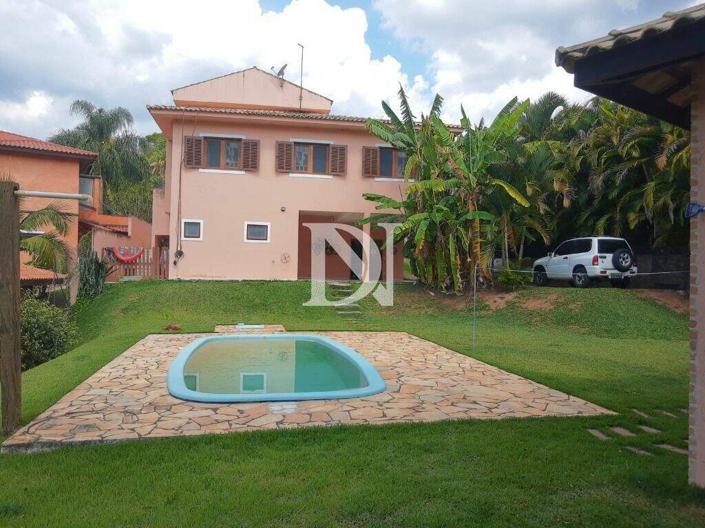 Casa em condomínio à venda no Condomínio Campos de Santo Antônio: 