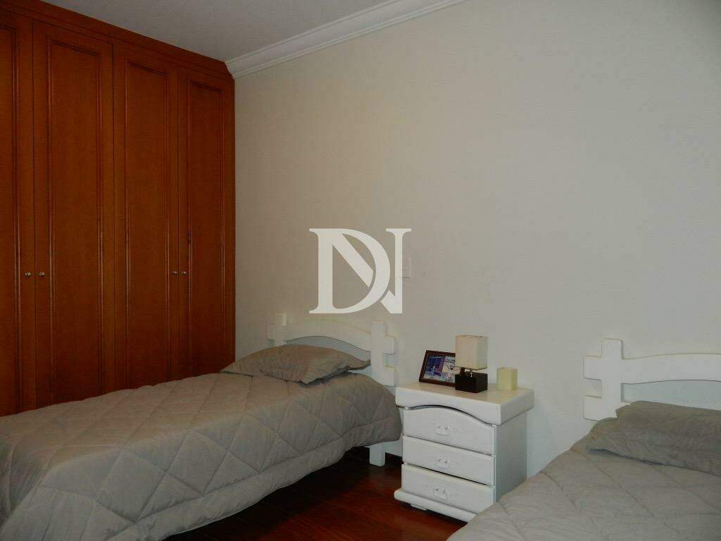 Casa em condomínio à venda no Residencial São José: 