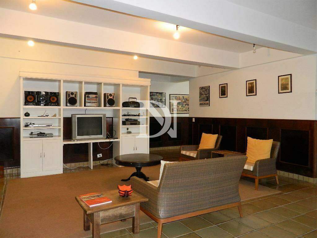 Casa em condomínio à venda no Residencial São José: 
