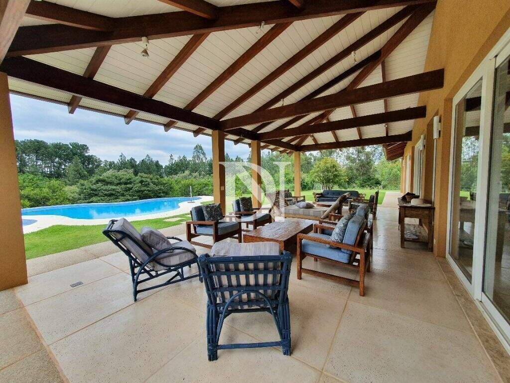 Casa em condomínio à venda no Condomínio Terras de São José: 