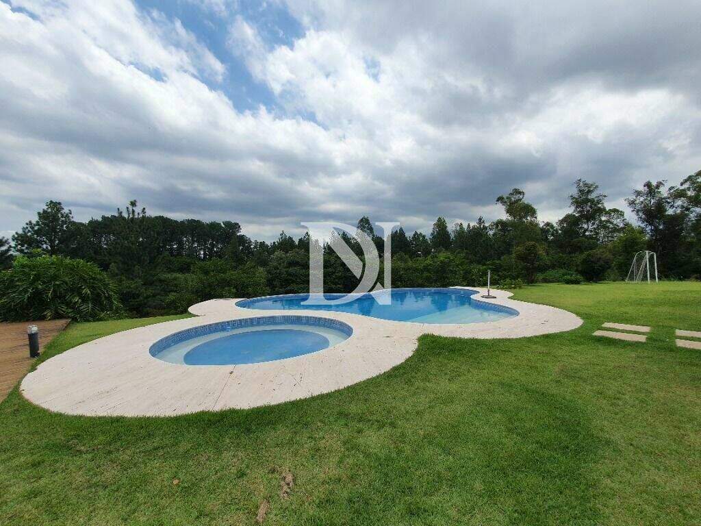Casa em condomínio à venda no Condomínio Terras de São José: 