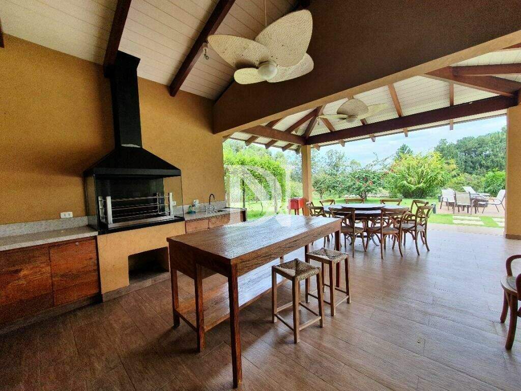 Casa em condomínio à venda no Condomínio Terras de São José: 