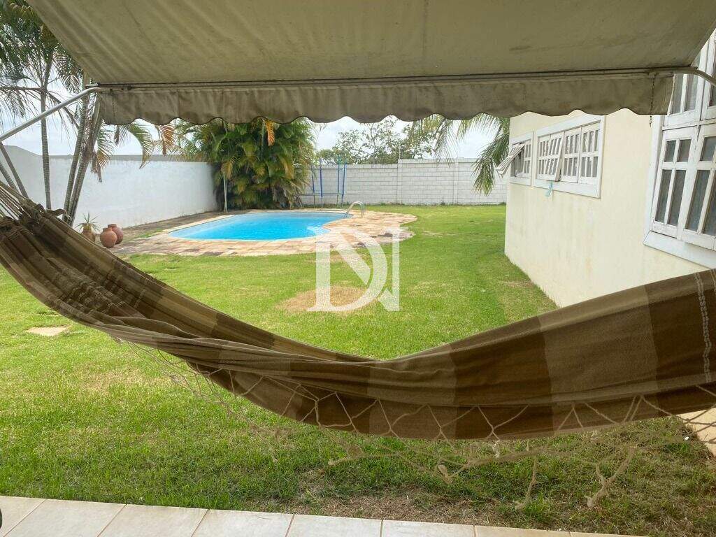 Casa em condomínio à venda no Jardim Theodora: 