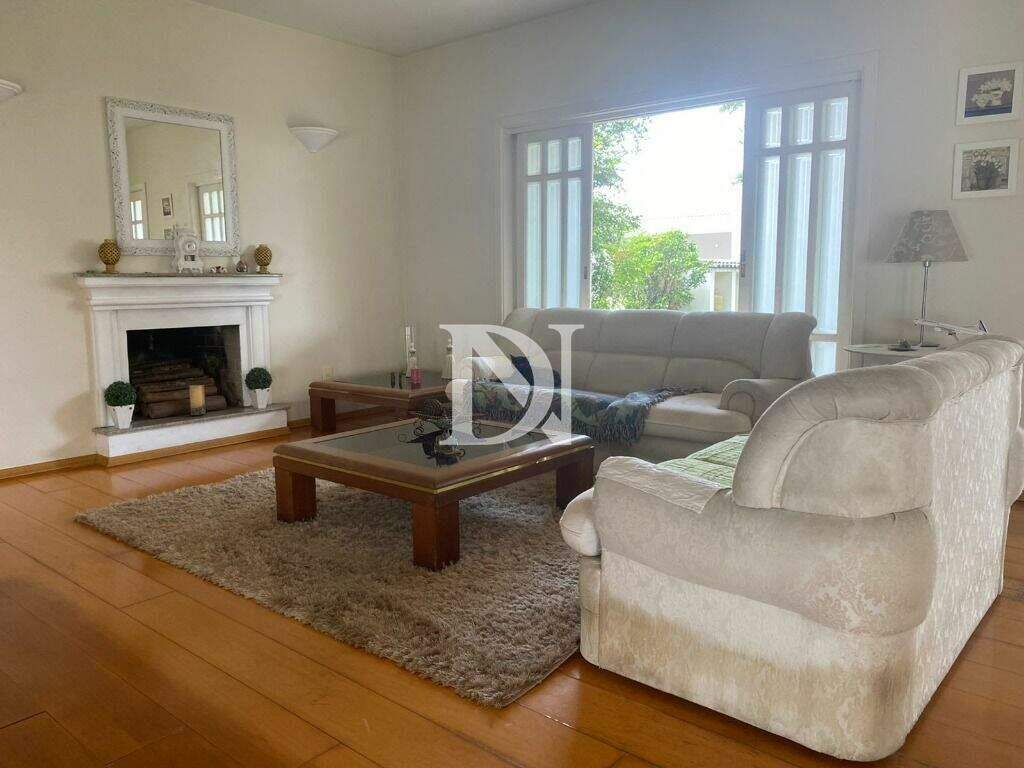 Casa em condomínio à venda no Jardim Theodora: 