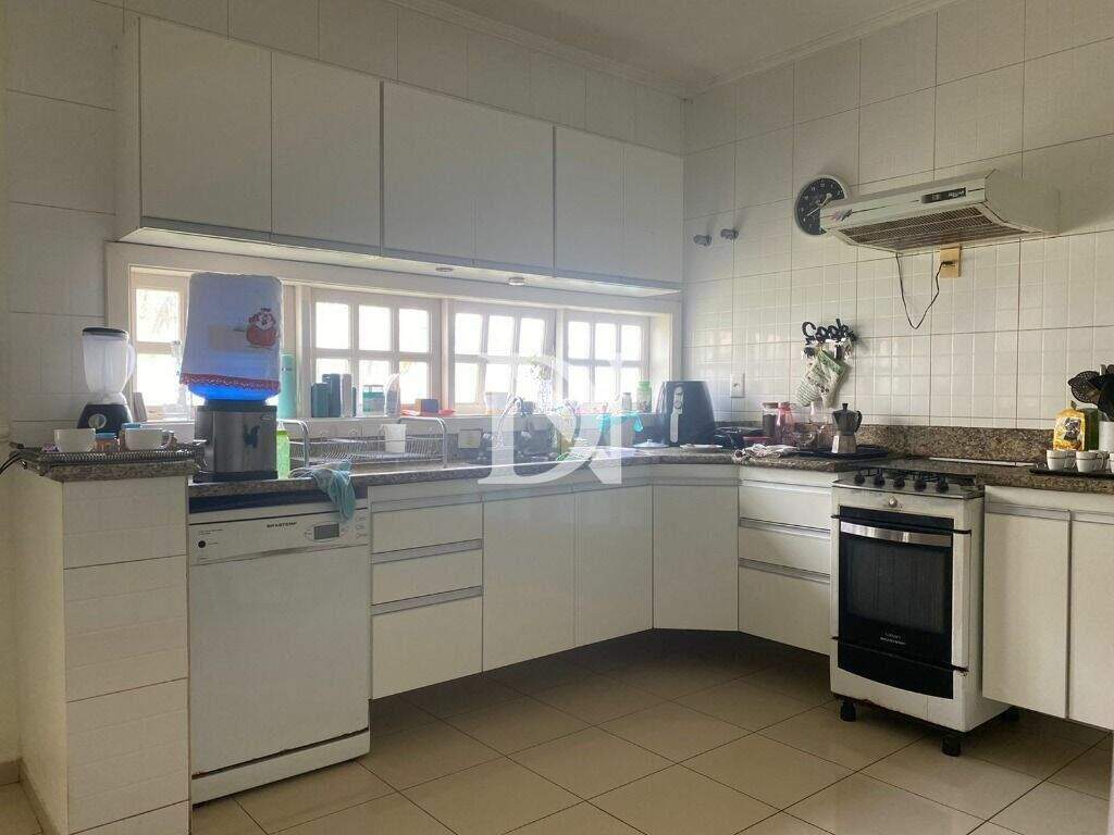 Casa em condomínio à venda no Jardim Theodora: 