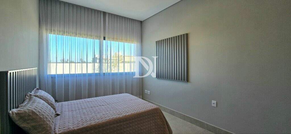 Casa em condomínio à venda no Condomínio Villas do Golfe: 