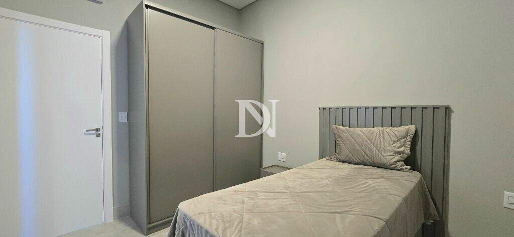 Casa em condomínio à venda no Condomínio Villas do Golfe: 