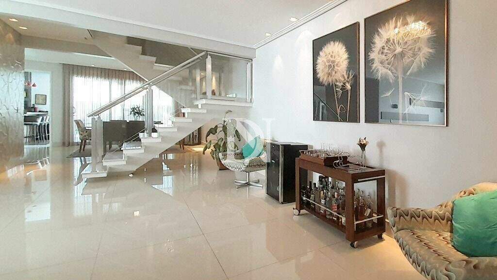 Casa em condomínio à venda no Jardim Marília: 
