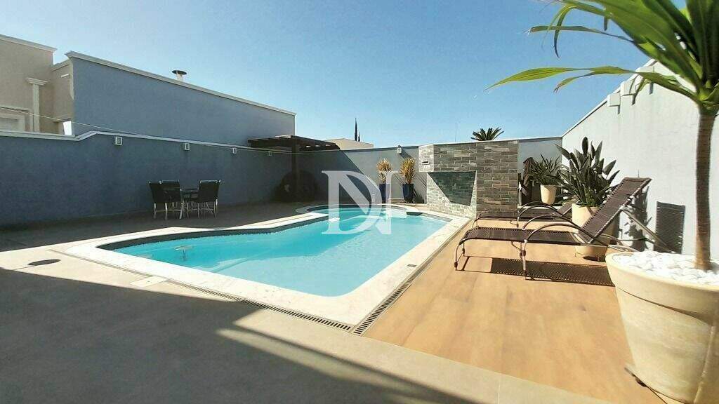 Casa em condomínio à venda no Jardim Marília: 