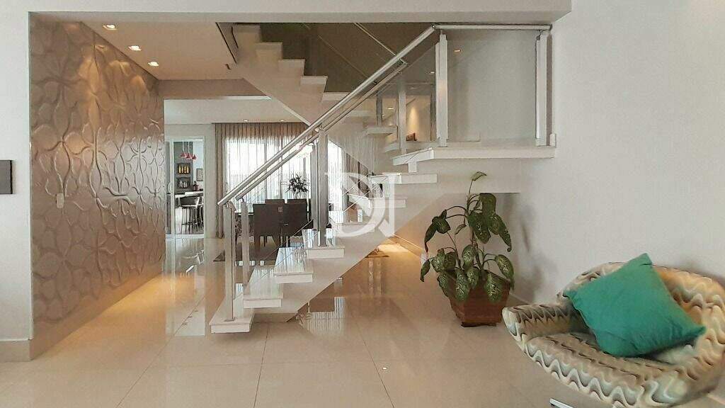 Casa em condomínio à venda no Jardim Marília: 