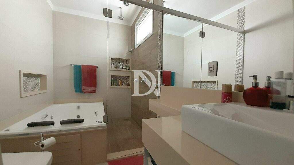 Casa em condomínio à venda no Jardim Marília: 