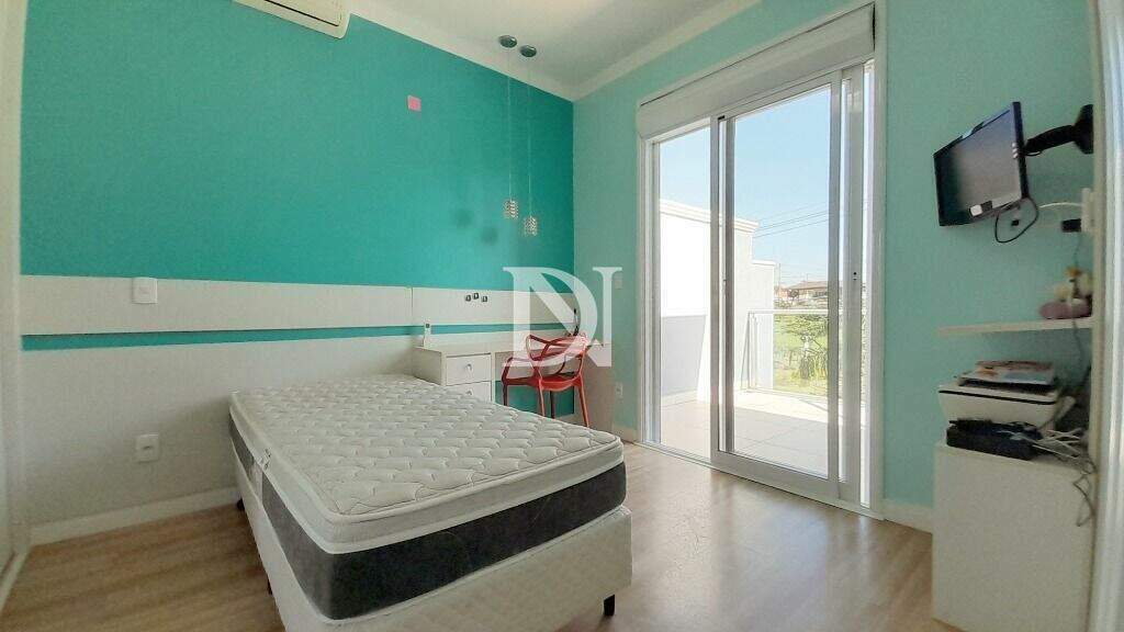 Casa em condomínio à venda no Jardim Marília: 