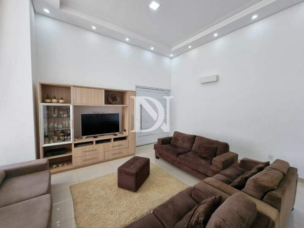 Casa em condomínio à venda no Terras de Monte Serrat: 