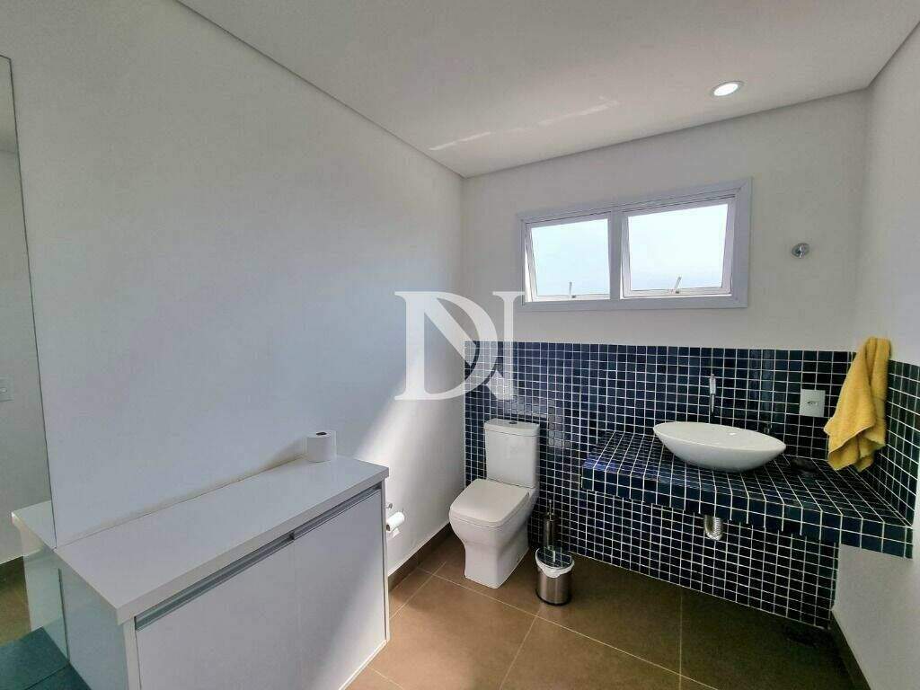Casa em condomínio à venda no Terras de Monte Serrat: 
