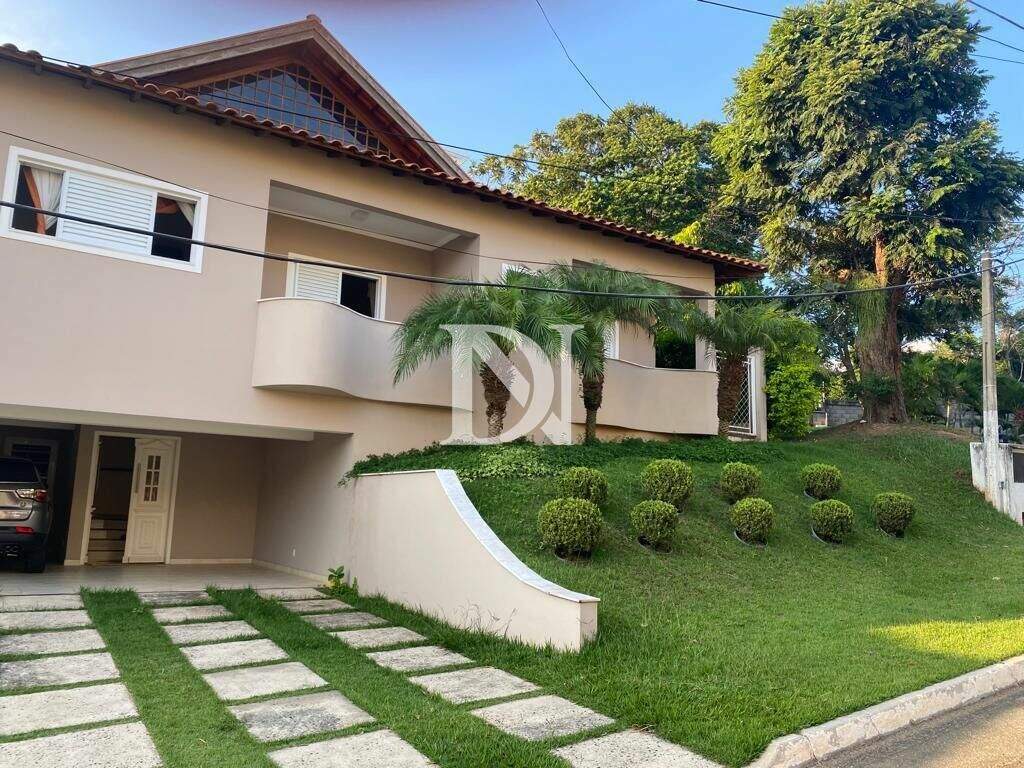 Casa em condomínio à venda no Jardim Theodora: 