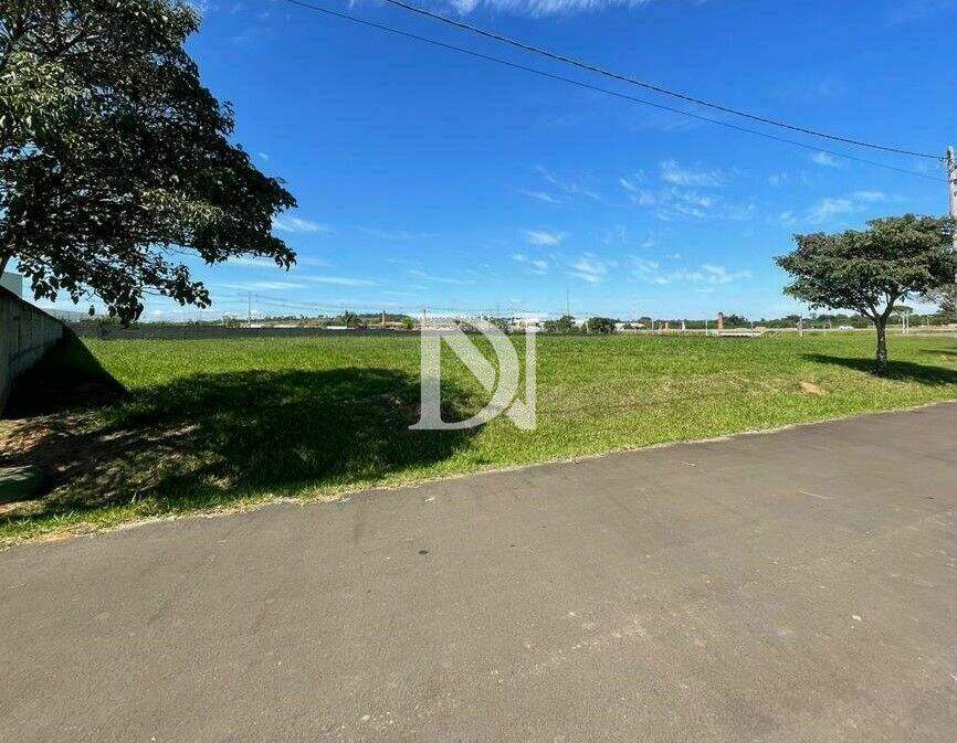 Terreno em condomínio à venda no Condomínio Xapada Parque Ytu: 