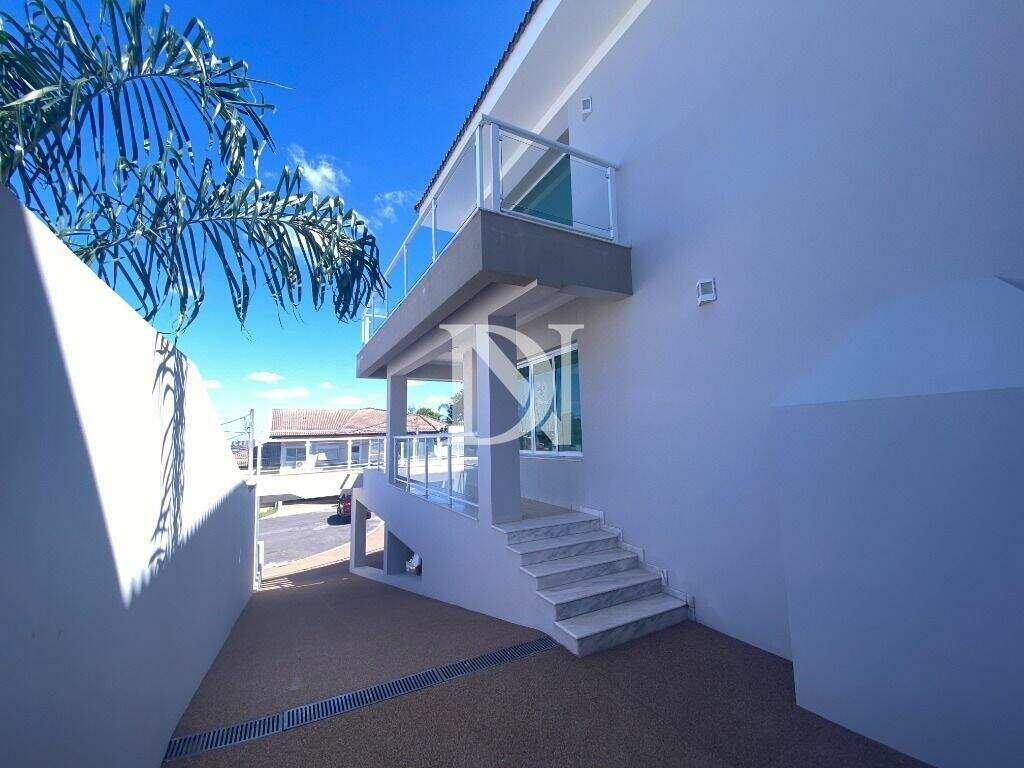 Casa em condomínio à venda no Jardim Theodora: 