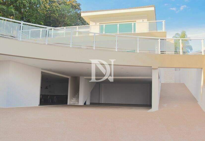 Casa em condomínio à venda no Jardim Theodora: 