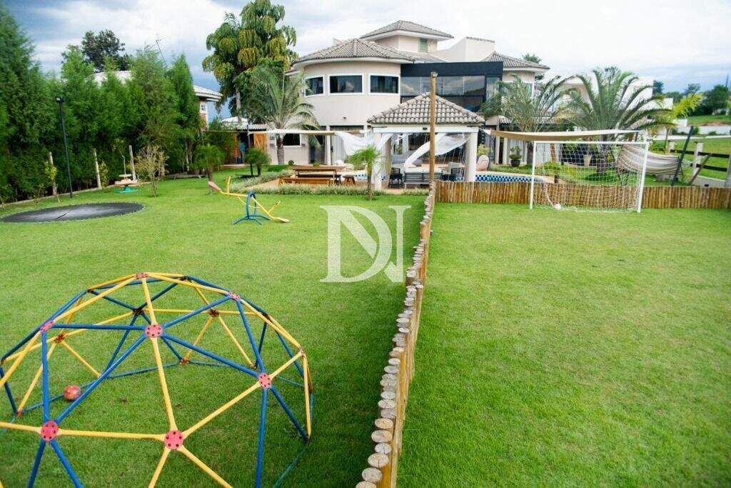 Casa em condomínio à venda no Condomínio Village Castelo: 