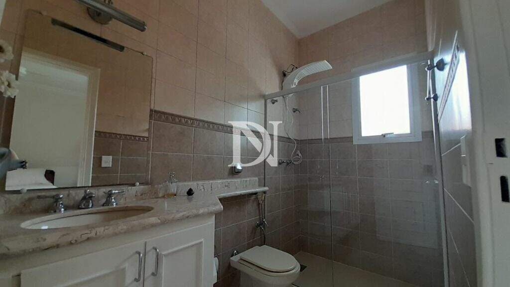 Casa em condomínio à venda no Condomínio Jardim Theodora: 