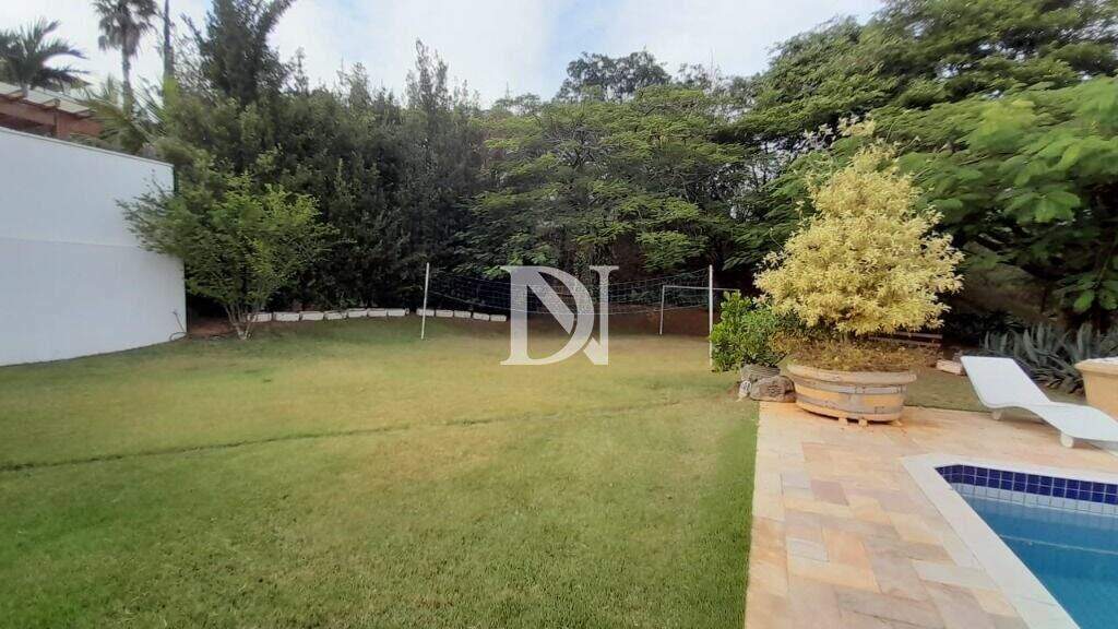 Casa em condomínio à venda no Condomínio Jardim Theodora: 