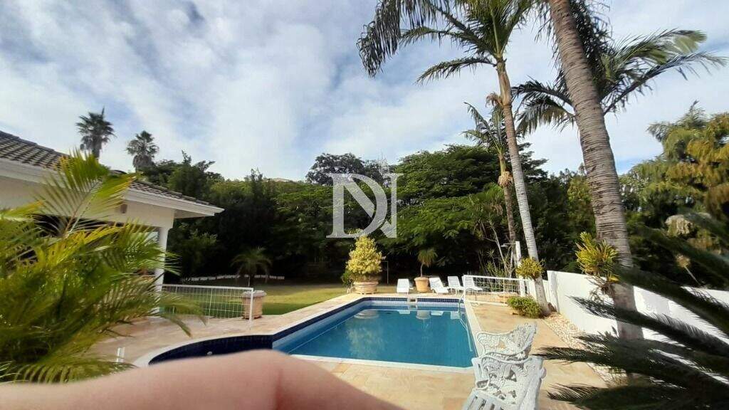 Casa em condomínio à venda no Condomínio Jardim Theodora: 
