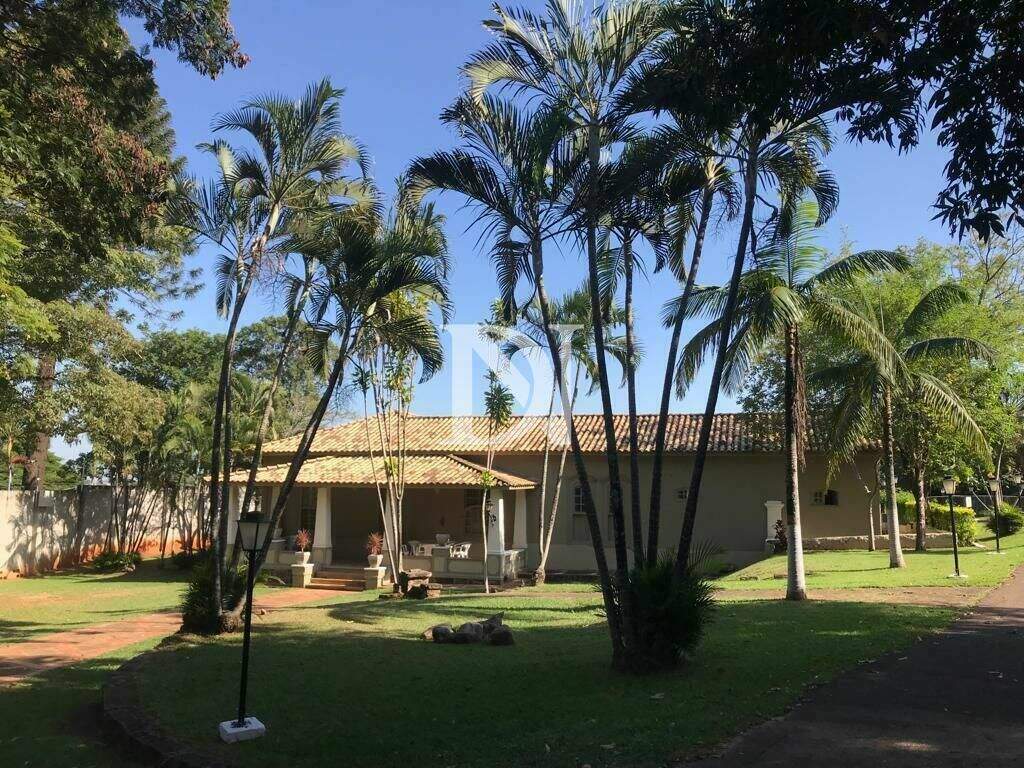 Terreno em condomínio à venda no Condomínio Jardim Theodora: 