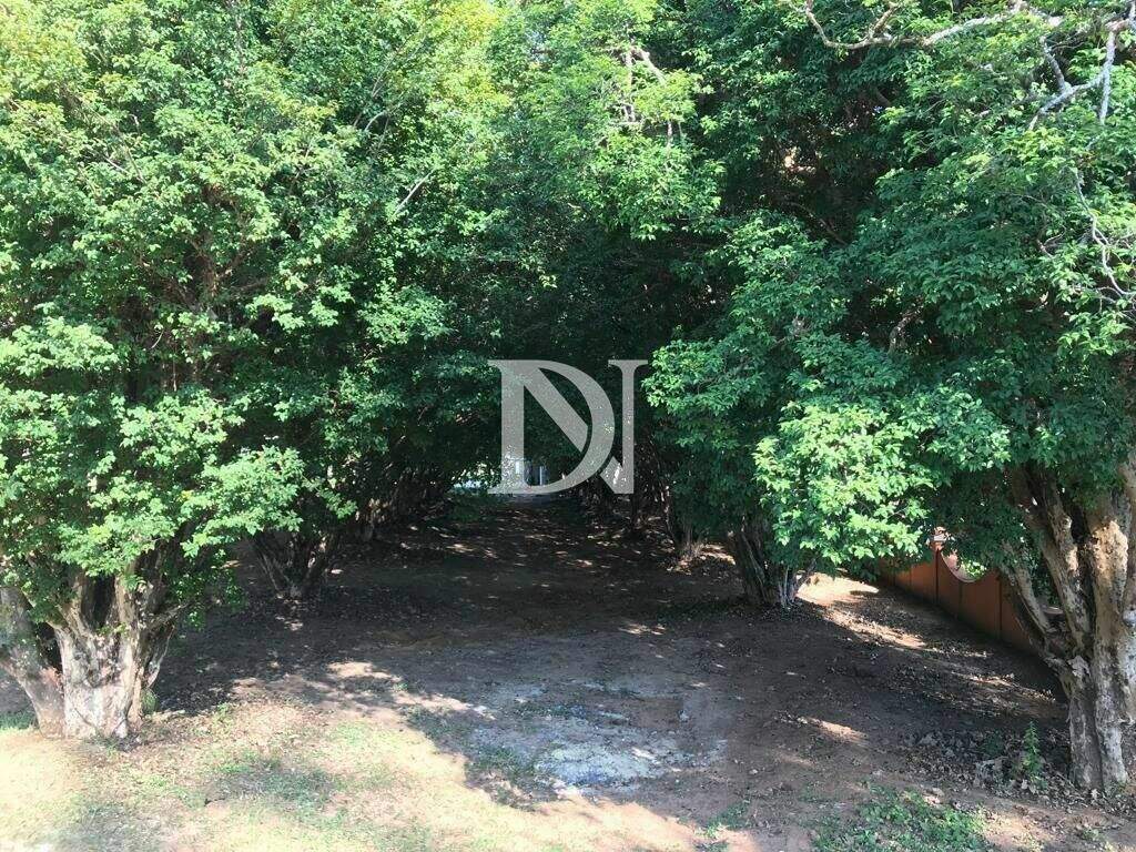 Terreno em condomínio à venda no Condomínio Jardim Theodora: 